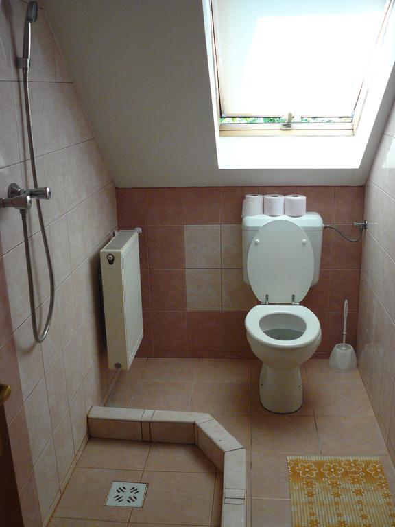 Hejő Apartman Miskolc Bagian luar foto