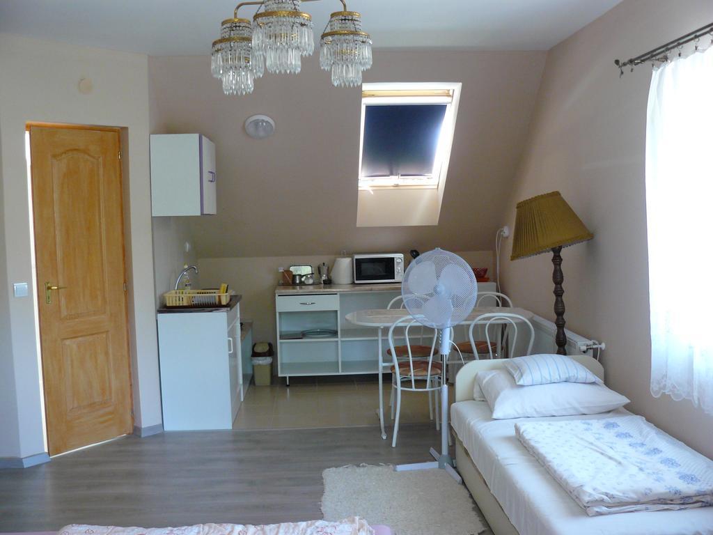 Hejő Apartman Miskolc Bagian luar foto