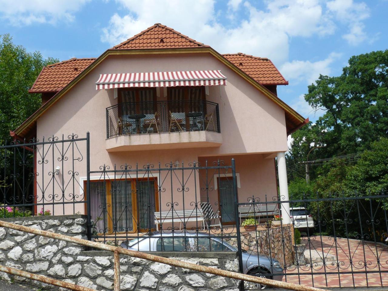 Hejő Apartman Miskolc Bagian luar foto